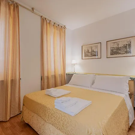 Apartment Elegant Inside The Forum